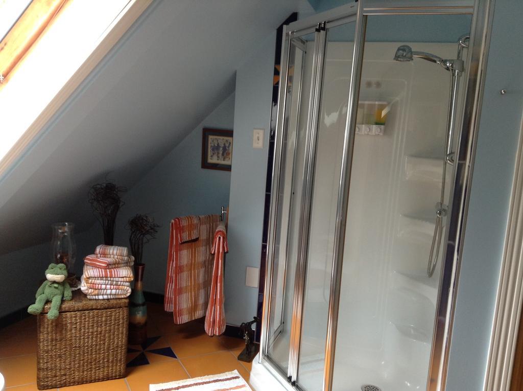 Bed and Breakfast La Belle aux Berges Saint-Denis-sur-Richelieu Zimmer foto