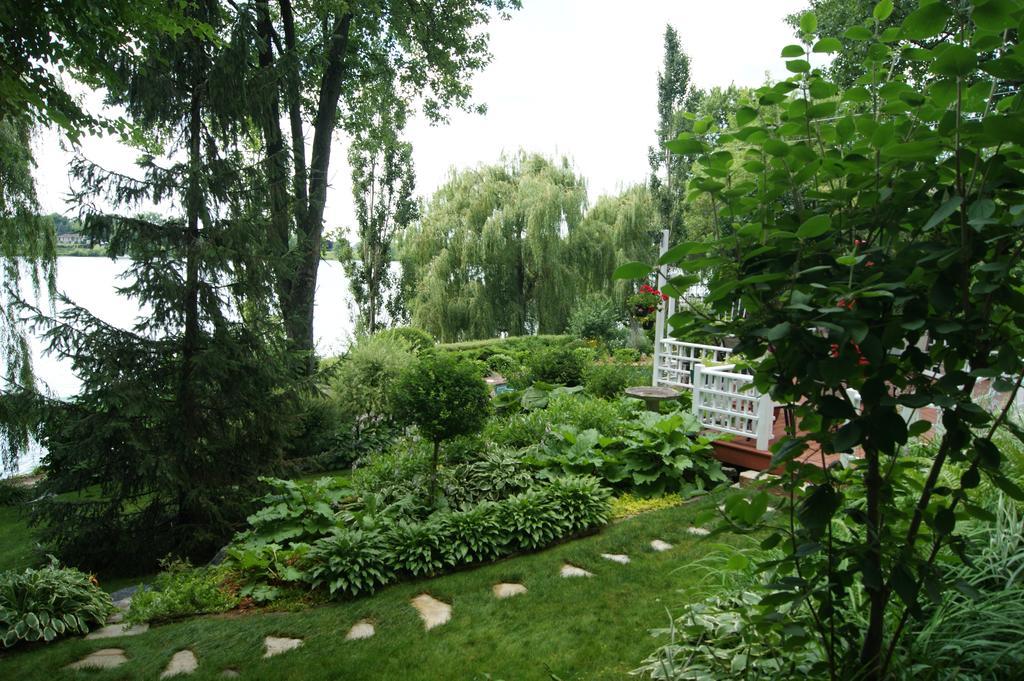 Bed and Breakfast La Belle aux Berges Saint-Denis-sur-Richelieu Exterior foto