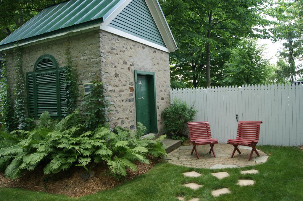 Bed and Breakfast La Belle aux Berges Saint-Denis-sur-Richelieu Exterior foto